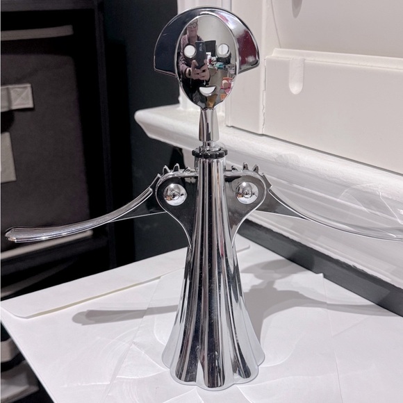 🌟HOST PICK🌟 🍷Alessi Anna G Chrome Corkscrew designed by Alessandro Mendini🍷 - Picture 15 of 16